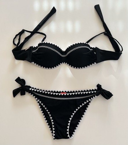 Schwarzer bikini mit - bikini,